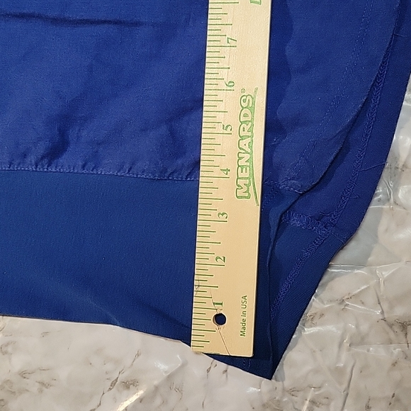 Emily Daniel's 3/4 sleeve top - Picture 10 of 16